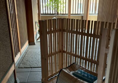 宅配ボックス隠し1
