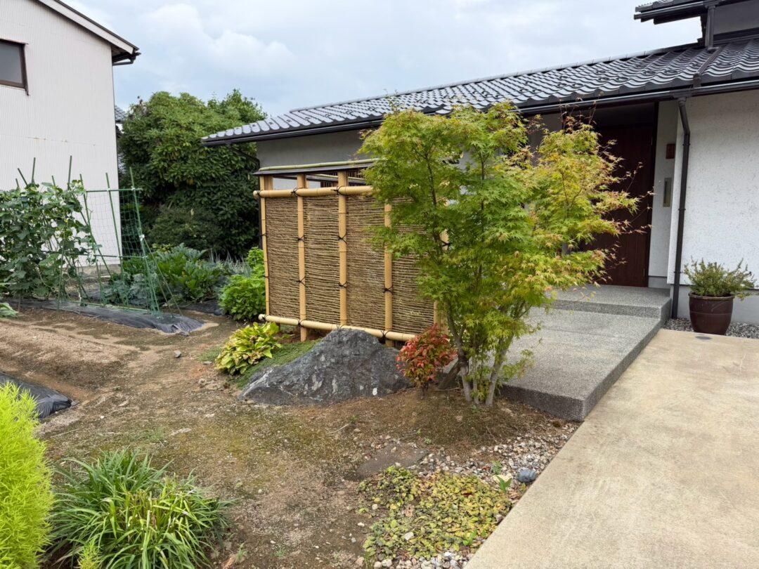 M邸　孟宗枝利休垣